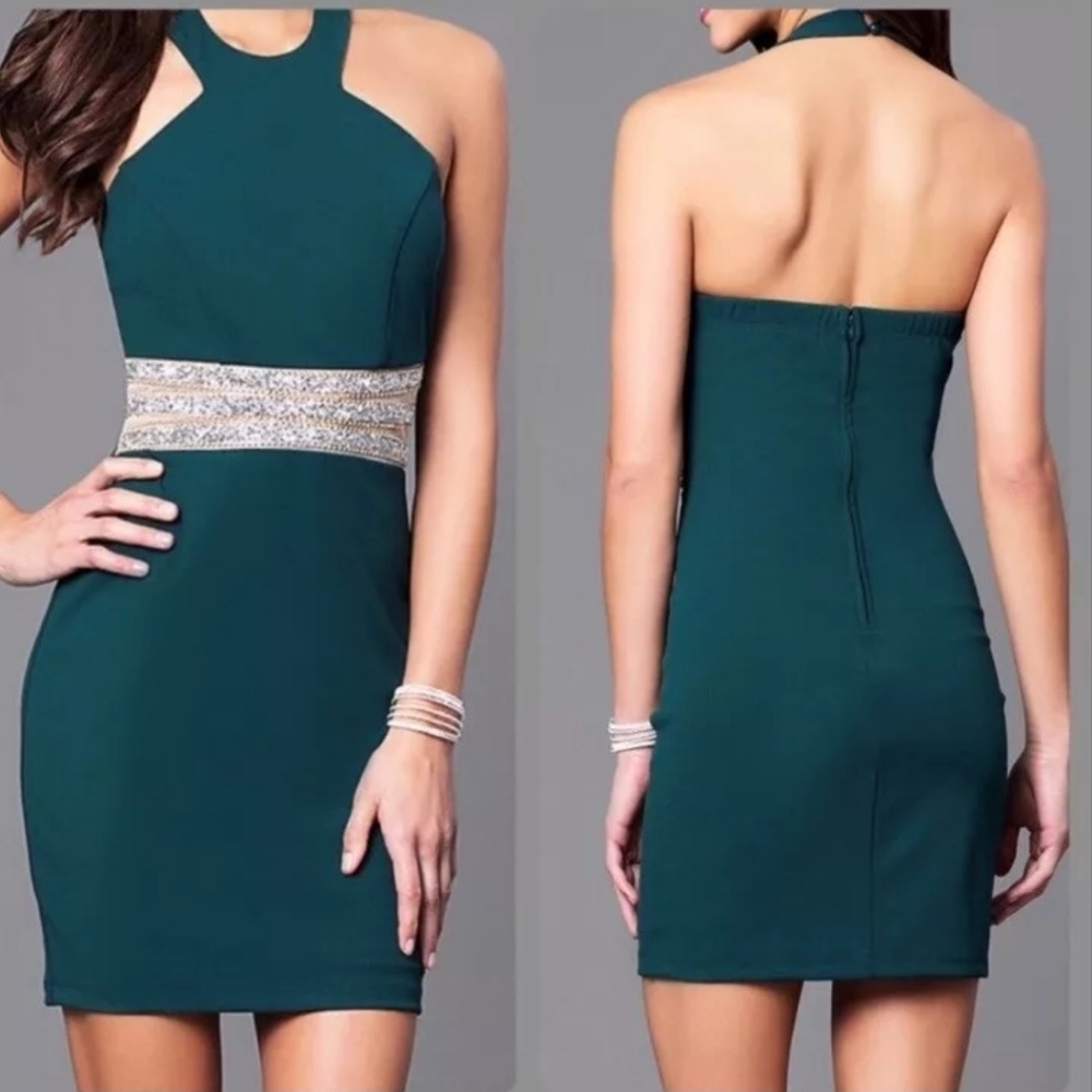 Speechless - Halter Mini Dress – Glitter Waistband - Green - Bodycon Fit